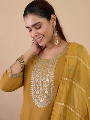 Color_MUSTARD