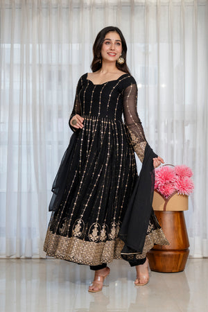 Color_Black