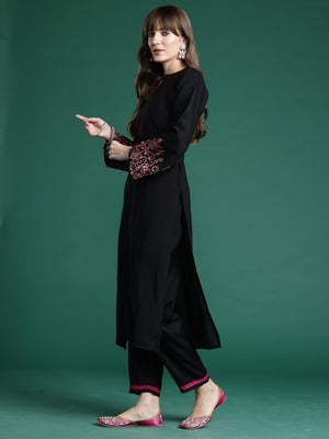 Color_Black