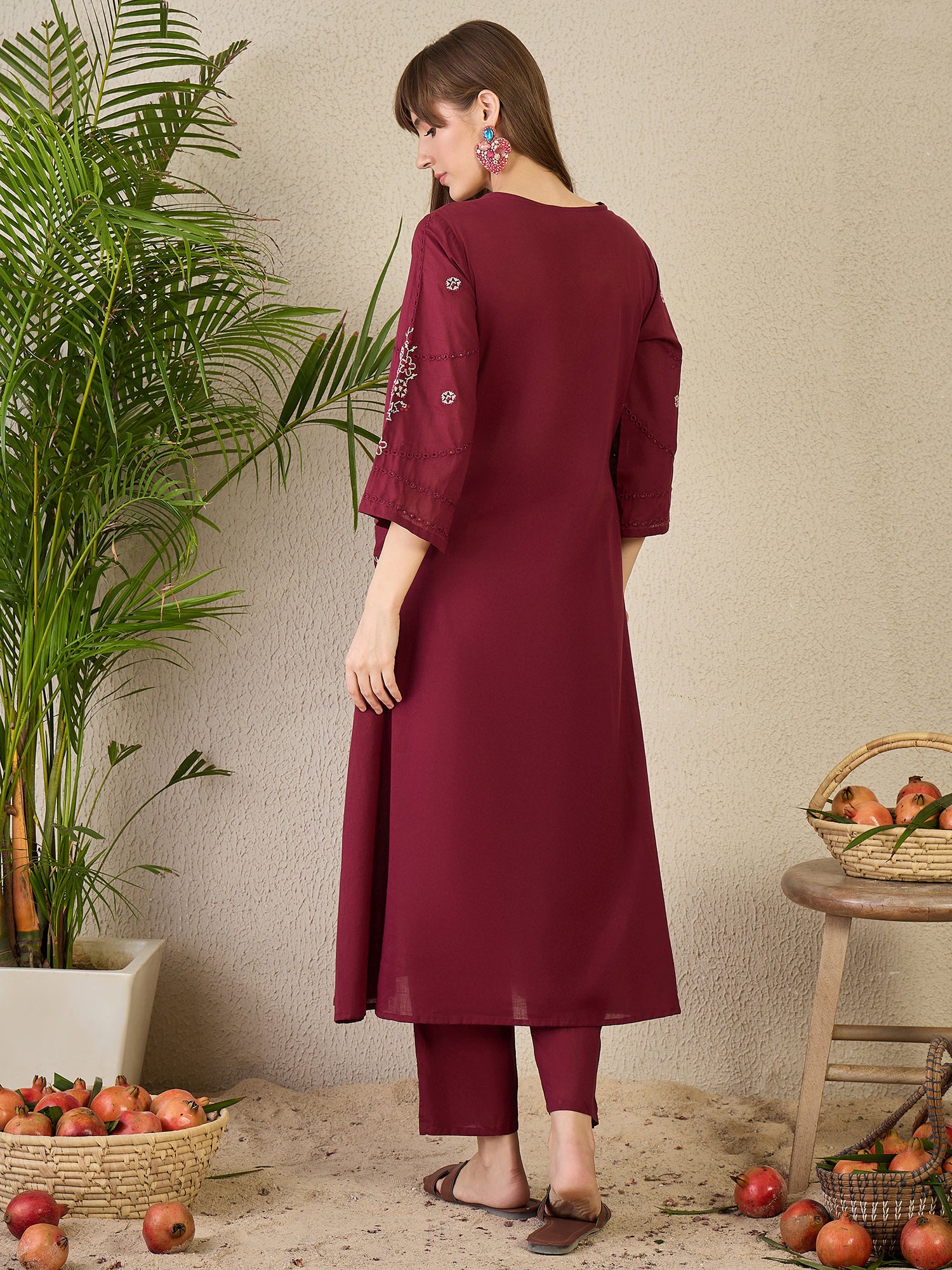 Color_Maroon