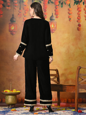 Color_Black