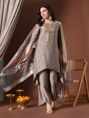 Color_Grey