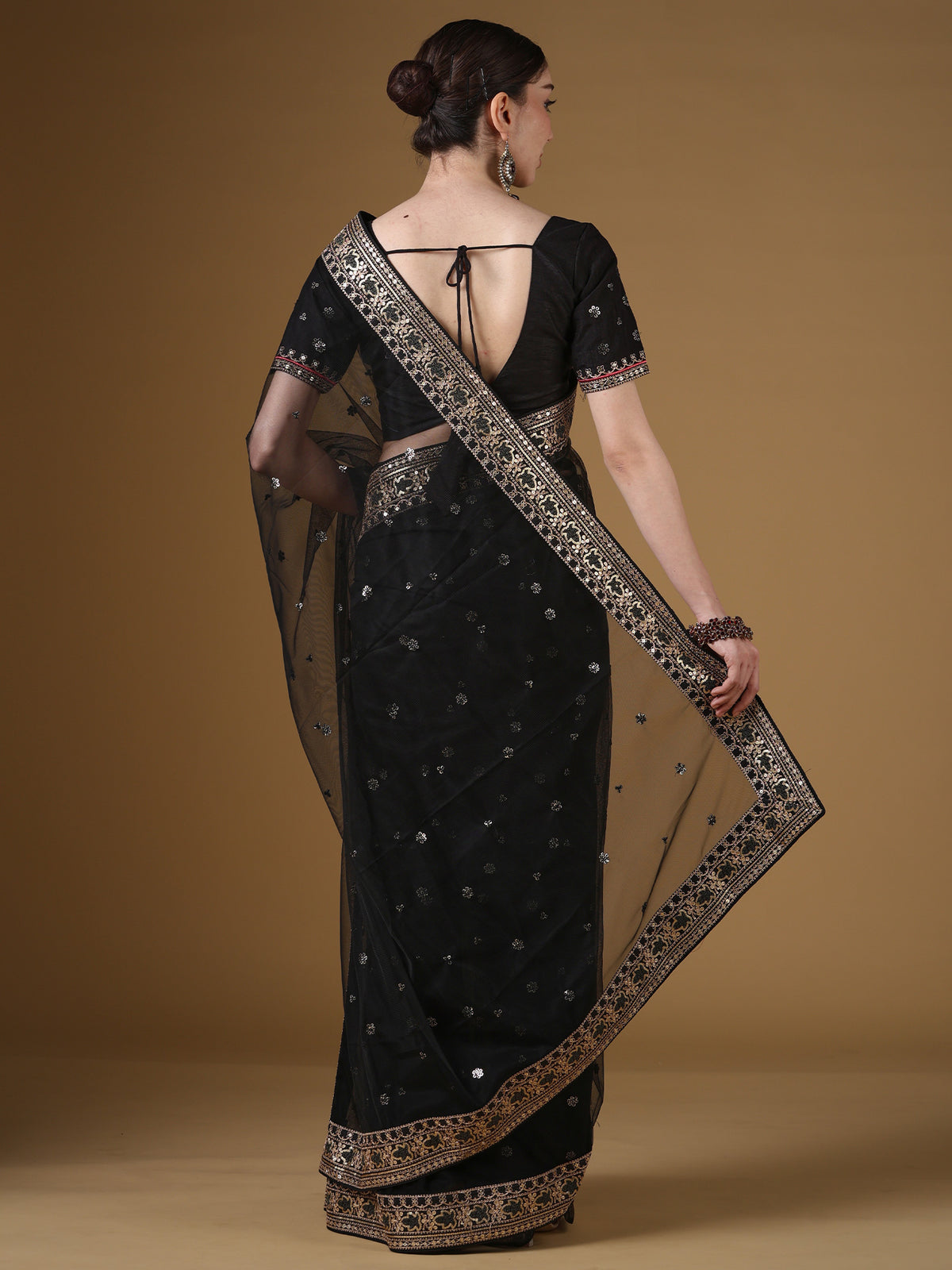 Color_Black