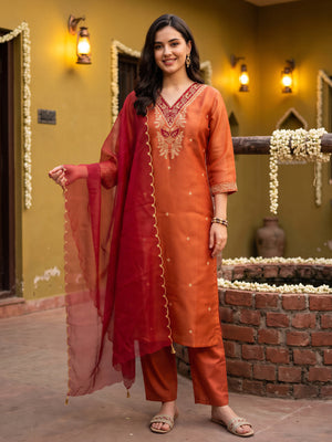 Color_Orange