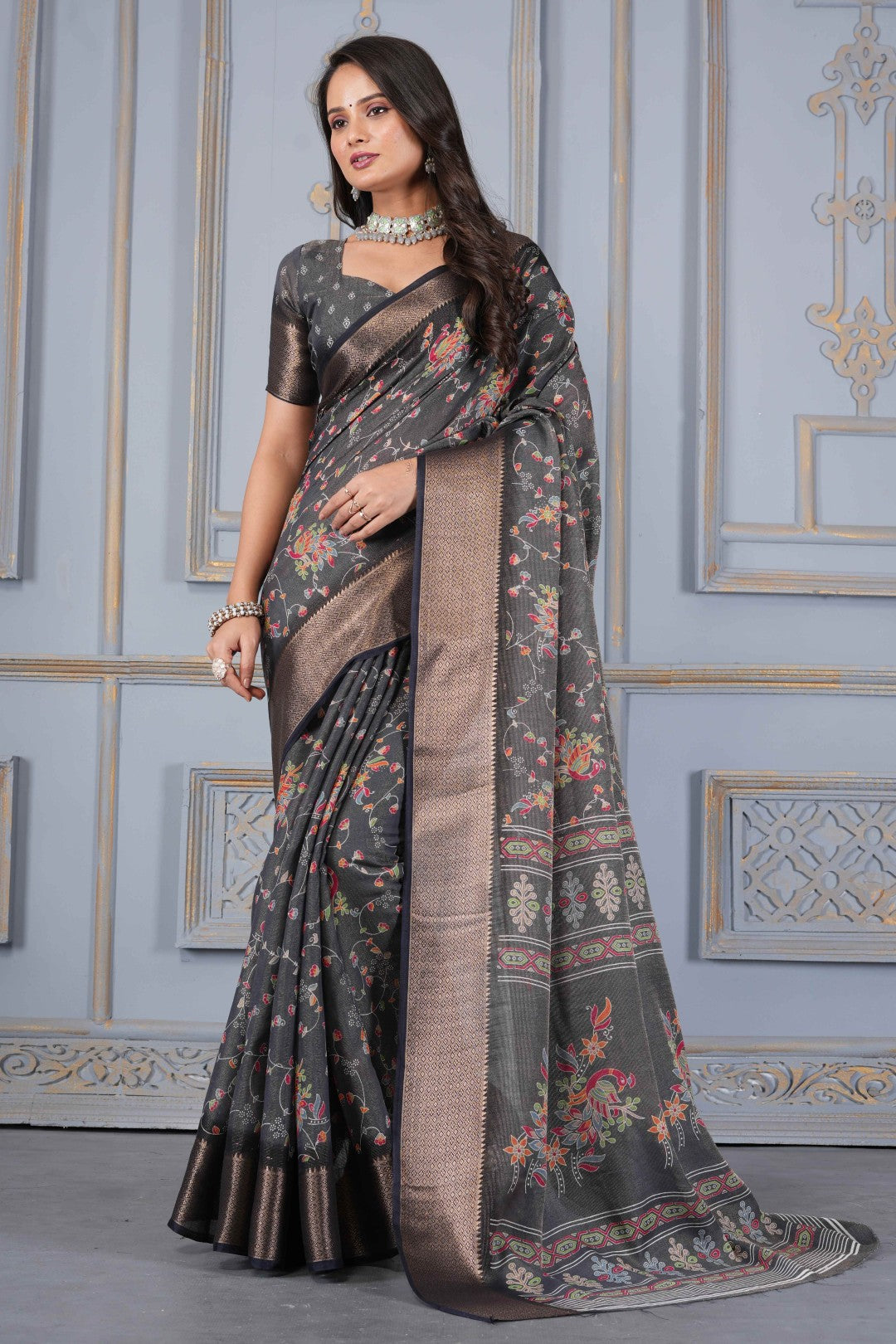 Women's Black Slub Silk Zari Saree