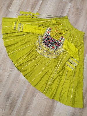 Color_Yellow