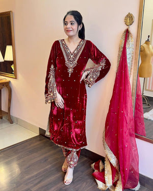 Color_Maroon