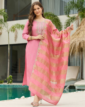 Color_Pink