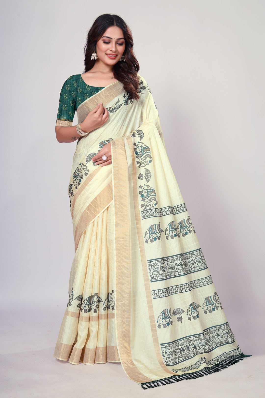 Women's Light Yellow Slub Silk Printed Saree