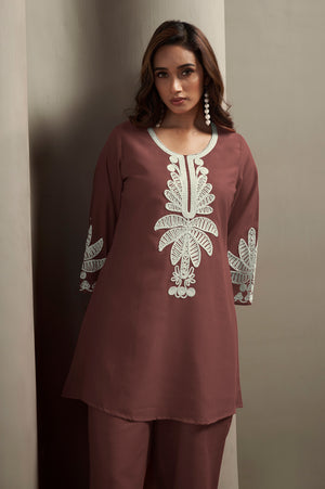 Color_Brown