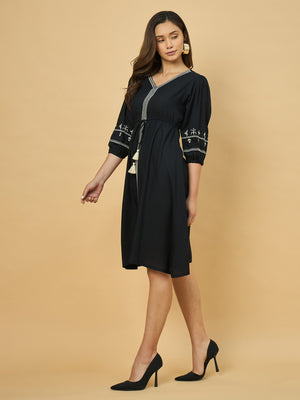 Color_Black