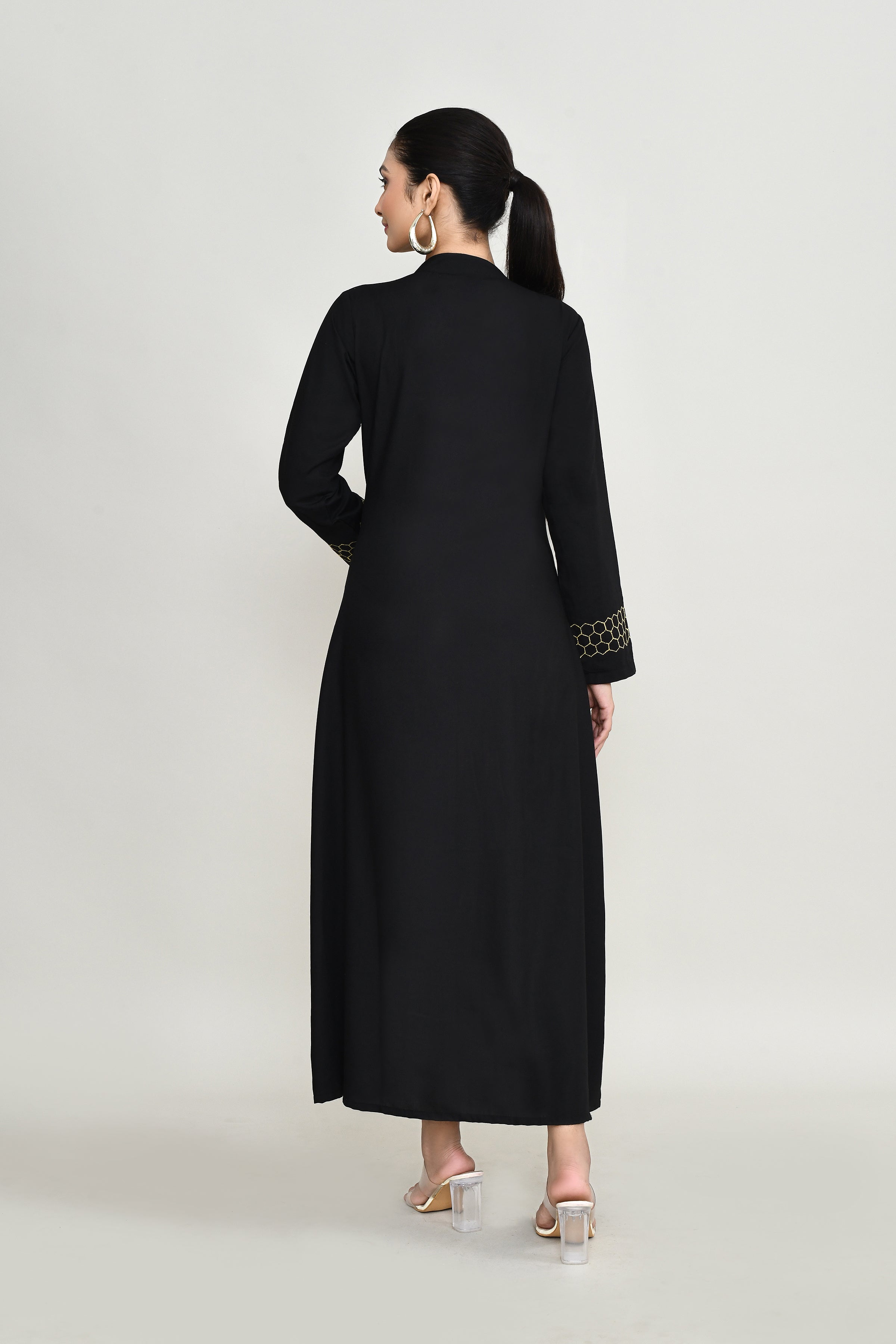 Color_Black