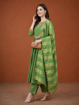 Color_Green