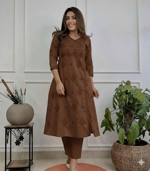 Color_Brown