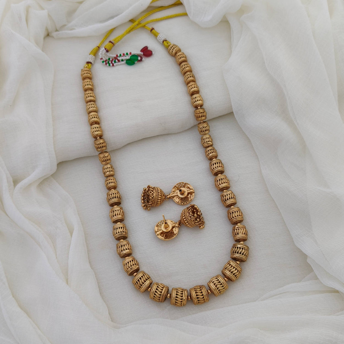 Women's Antique Gold Finish Copper Alloy Jewellery Set
