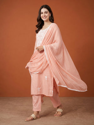 Color_Peach