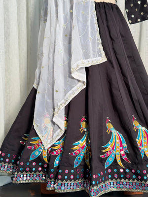 Color_Black