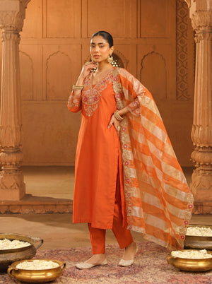 Color_Orange