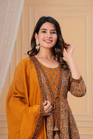 Color_Mustard