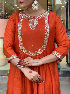 Color_Orange