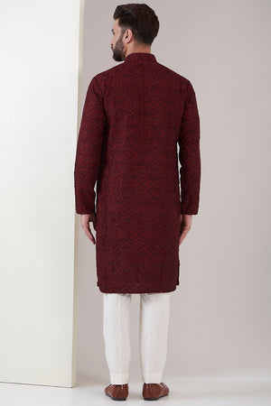 Color_Maroon