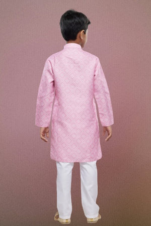 Color_Pink