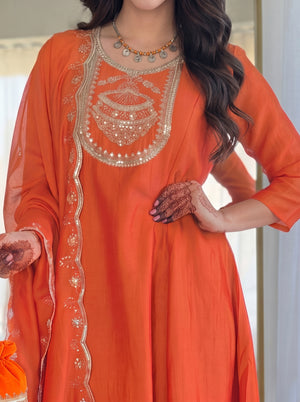 Color_Orange