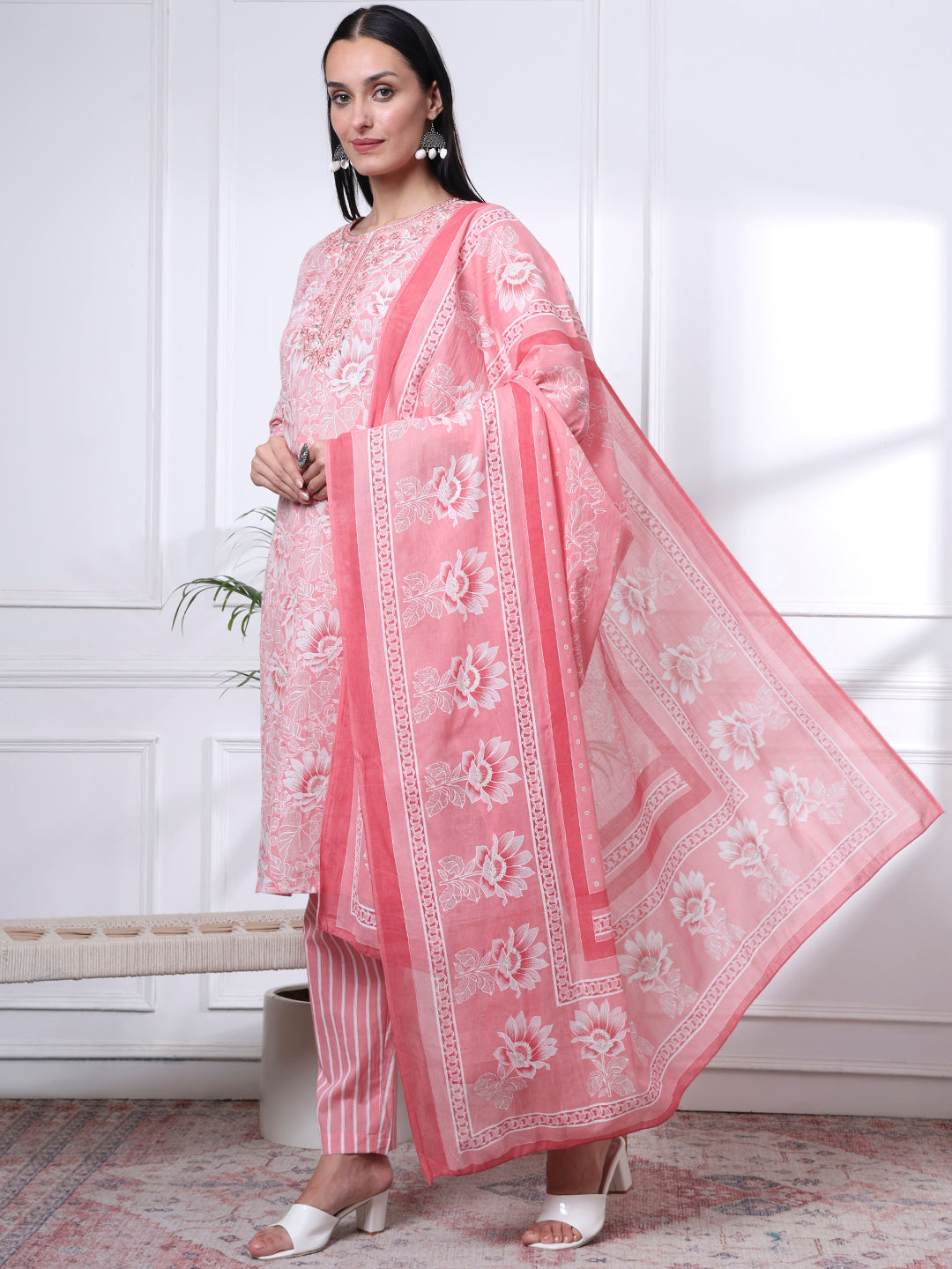 Color_Pink
