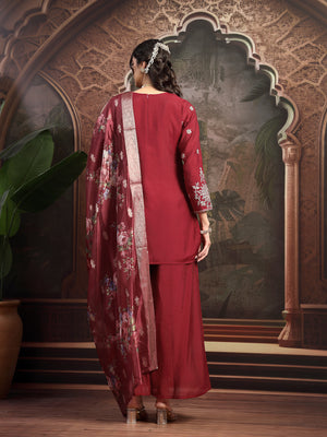 Color_Maroon