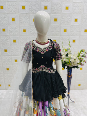 Color_Black