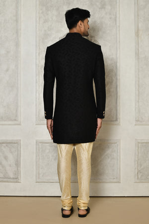 Color_BLACK
