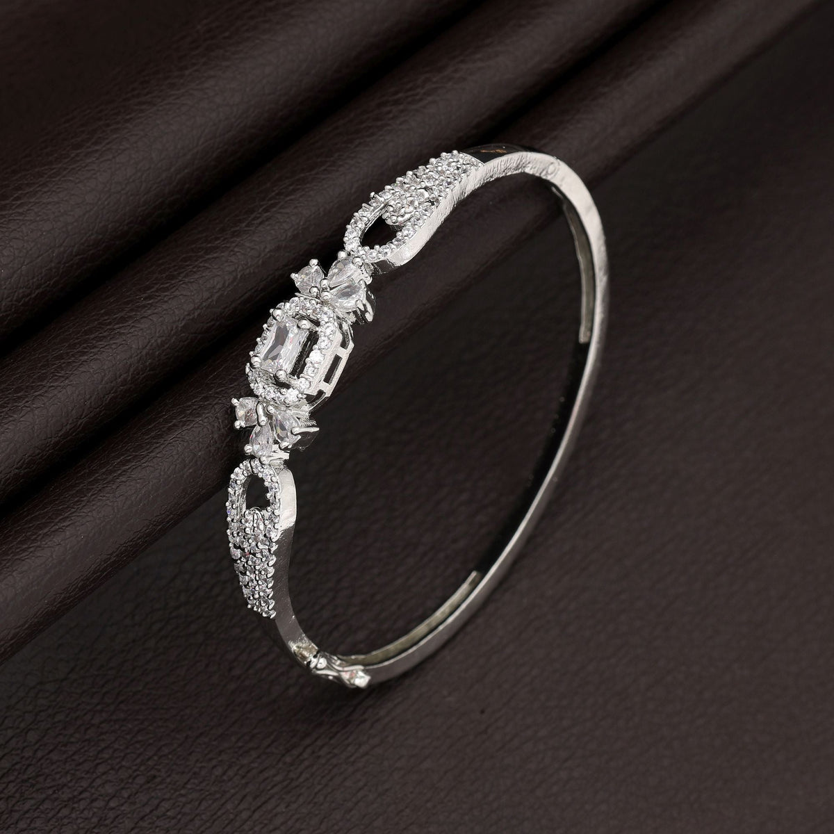 Color_Silver
