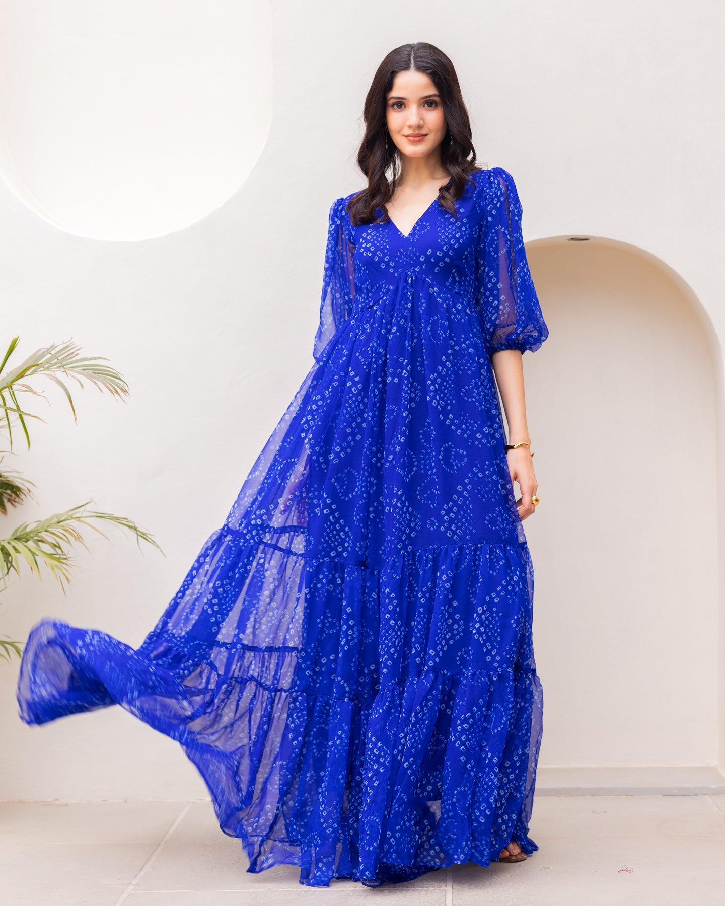 long dress blue colour Loose Linen Maxi from NikkaPlace Sleeveless Back Women's Blue Chiffon Bandhej Print