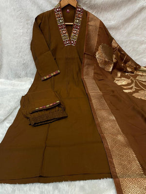Color_Brown