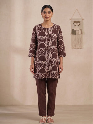 Color_Brown