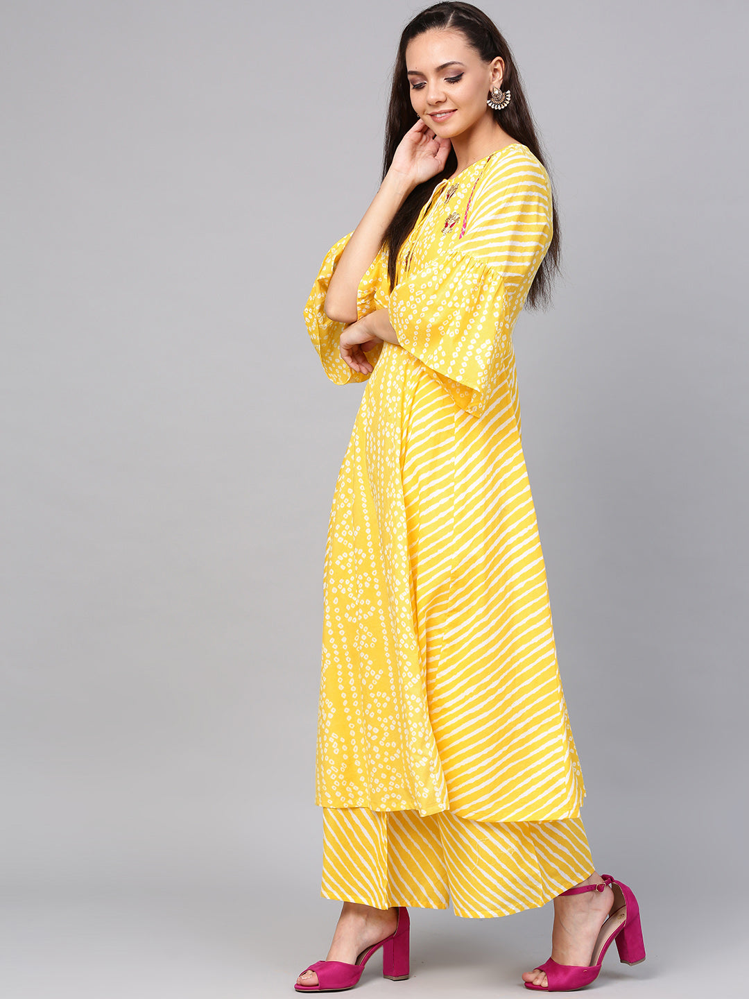 Women's Black And Golden Printed Kurta With Palazzo