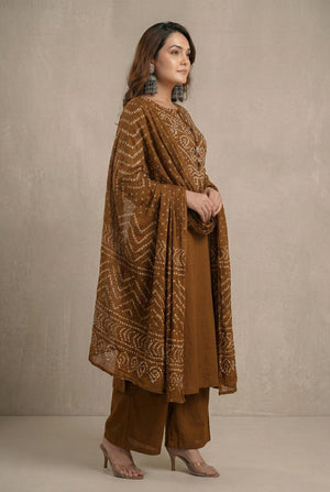 Color_BROWN