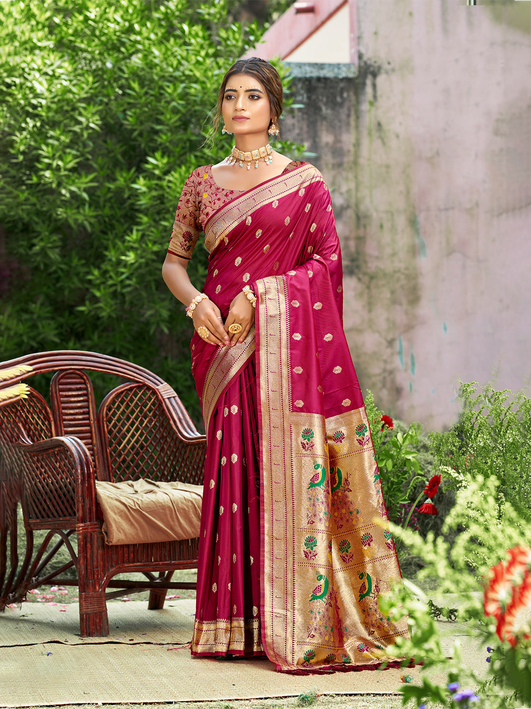 Women's Pink Silk Woven Work Traditional Saree