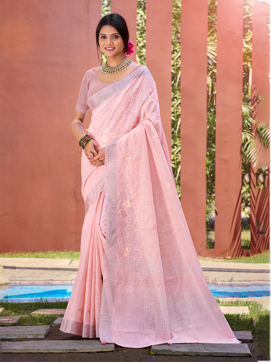 Women's Pink Linen Woven Work Traditional Saree