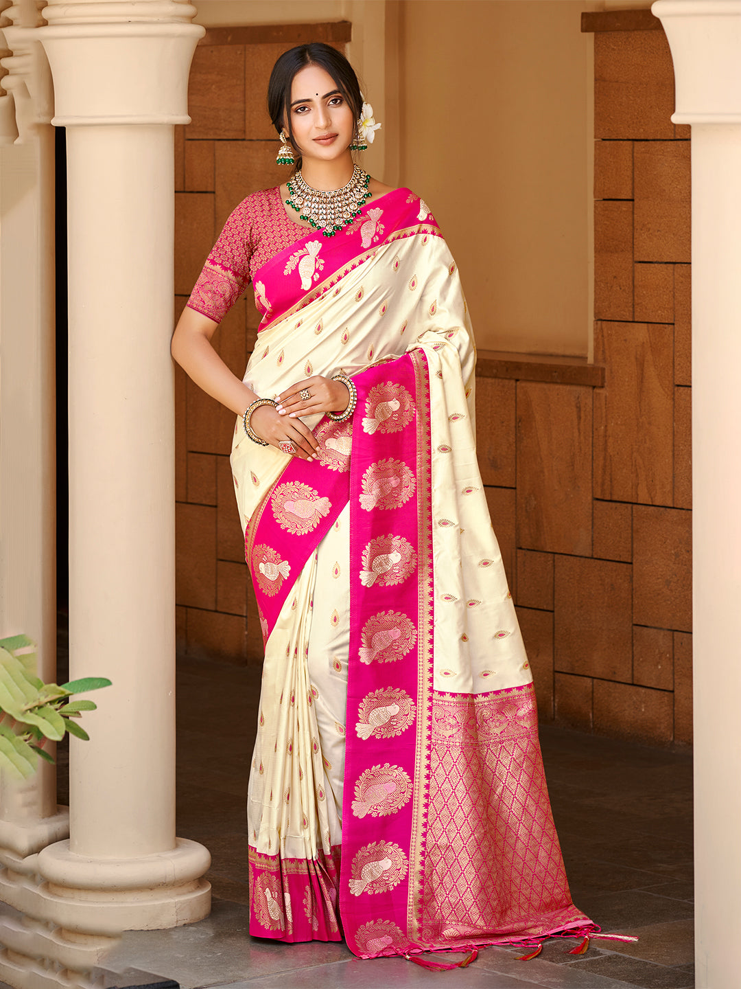 Women's Beige Silk Woven Work Traditional Saree