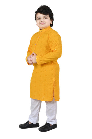 Color_YELLOW