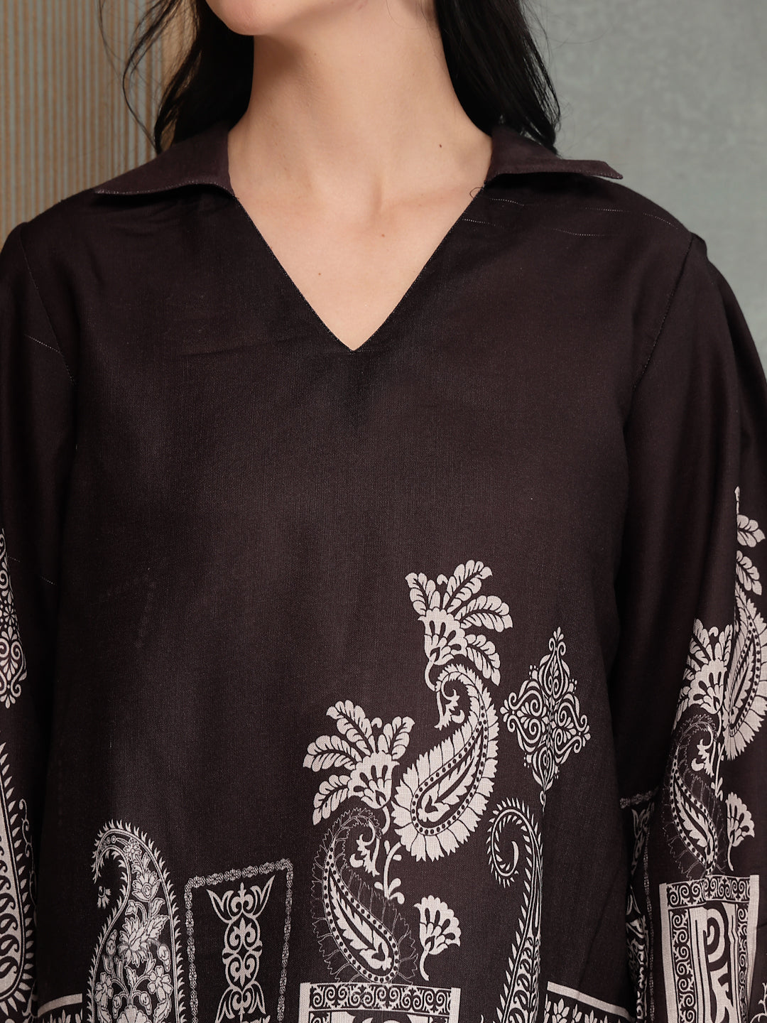 Women's Black Paisley Digital Printed Rayon High Low Co-Ord Set