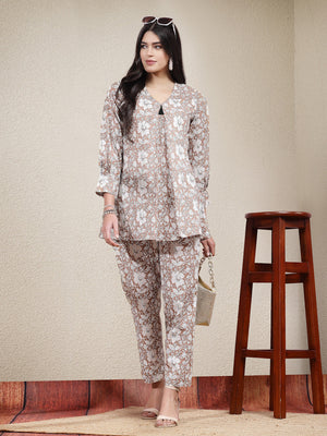Color_Beige