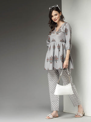 Color_Grey