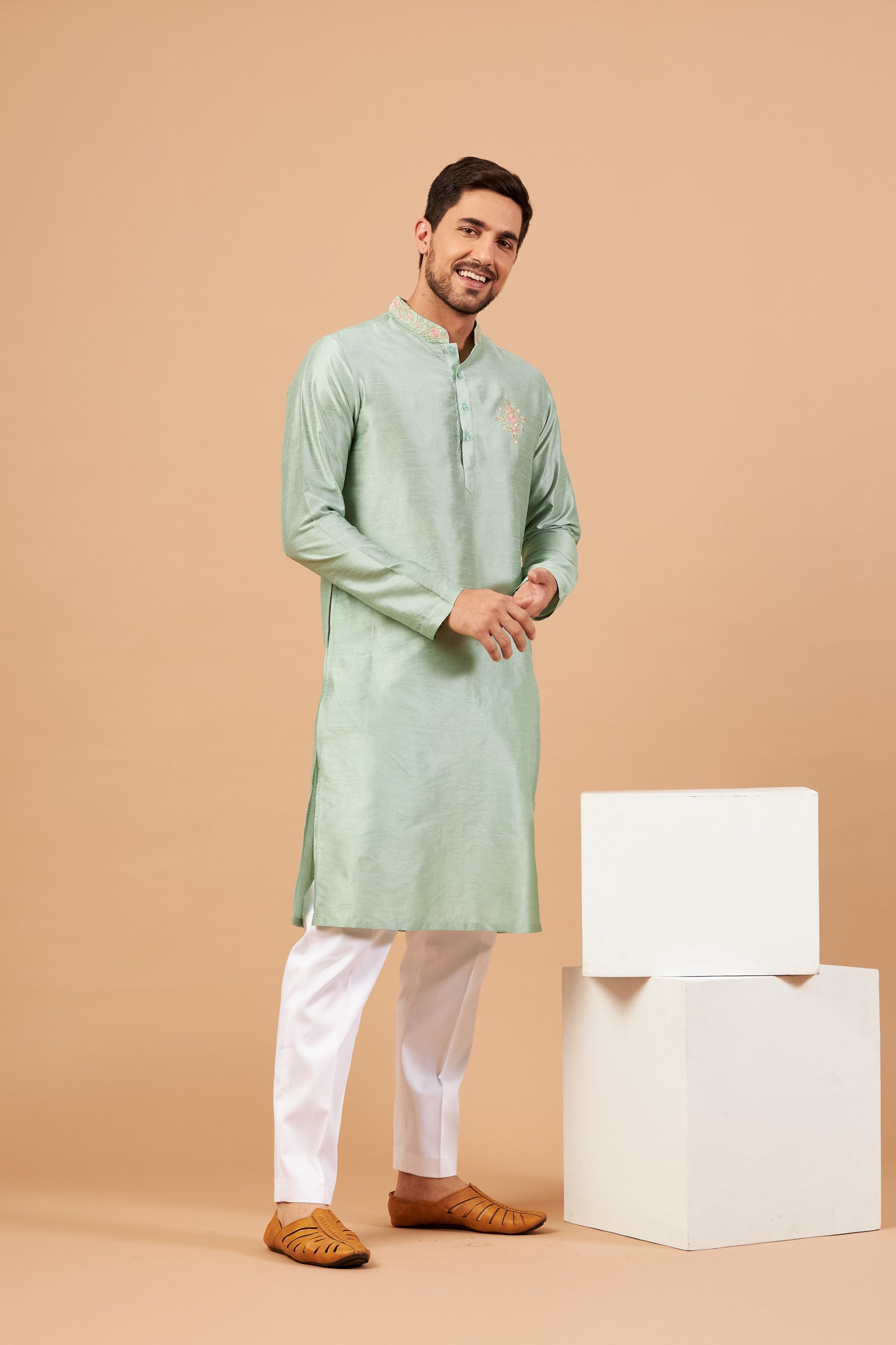 Men's Amil Traditional Embroidered Pastel Green Kurta With Crop Pants