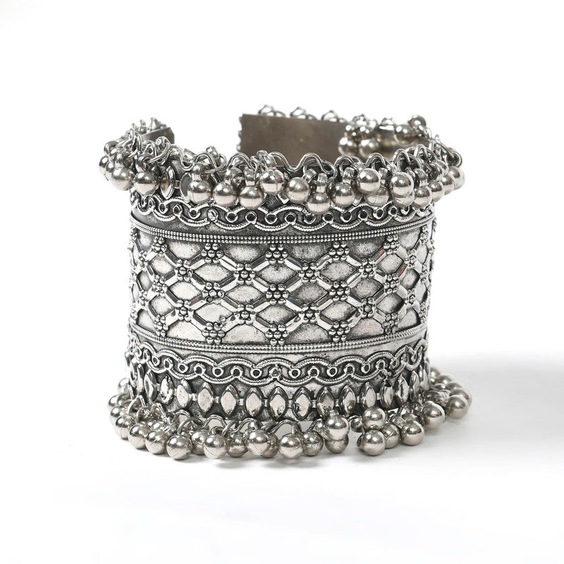 Women's Oxidised Silver-Plated Ghungroo Handcraft Bracelet