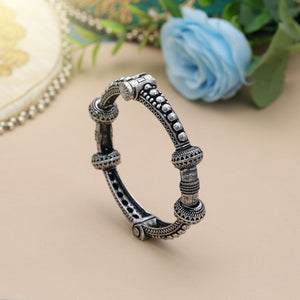 Color_Silver