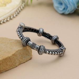 Color_Silver