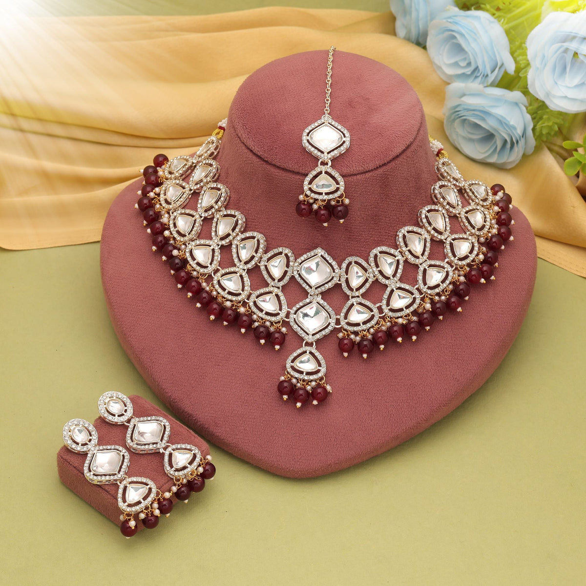 Color_Maroon