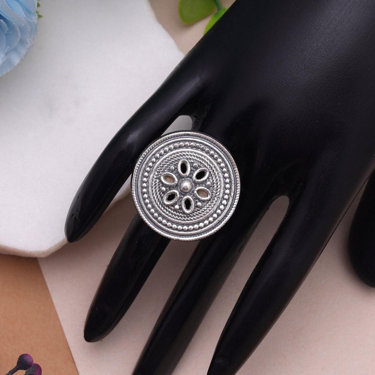 Color_Silver